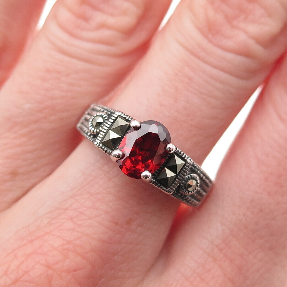 925 Sterling Silver Vintage Real Red Garnet & Marcasite Oxidized Ring Size 8.75